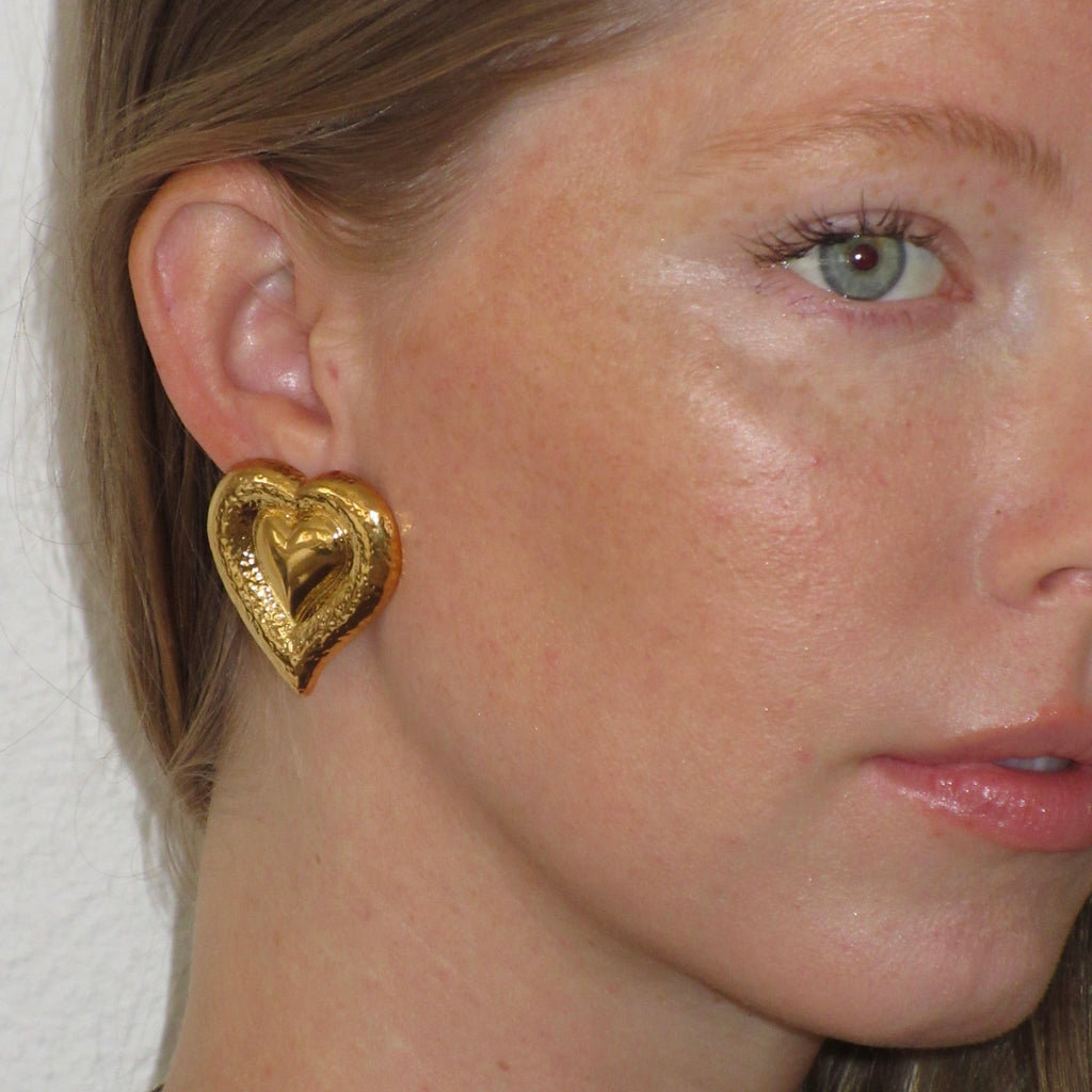 Prague Earrings in Gold